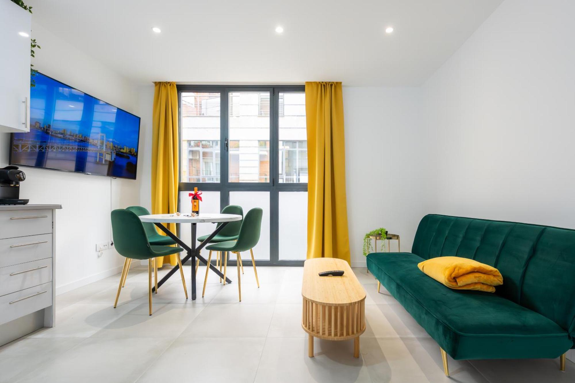 Lemon Apartment & Hotels Bernabeu Madrid Exterior foto