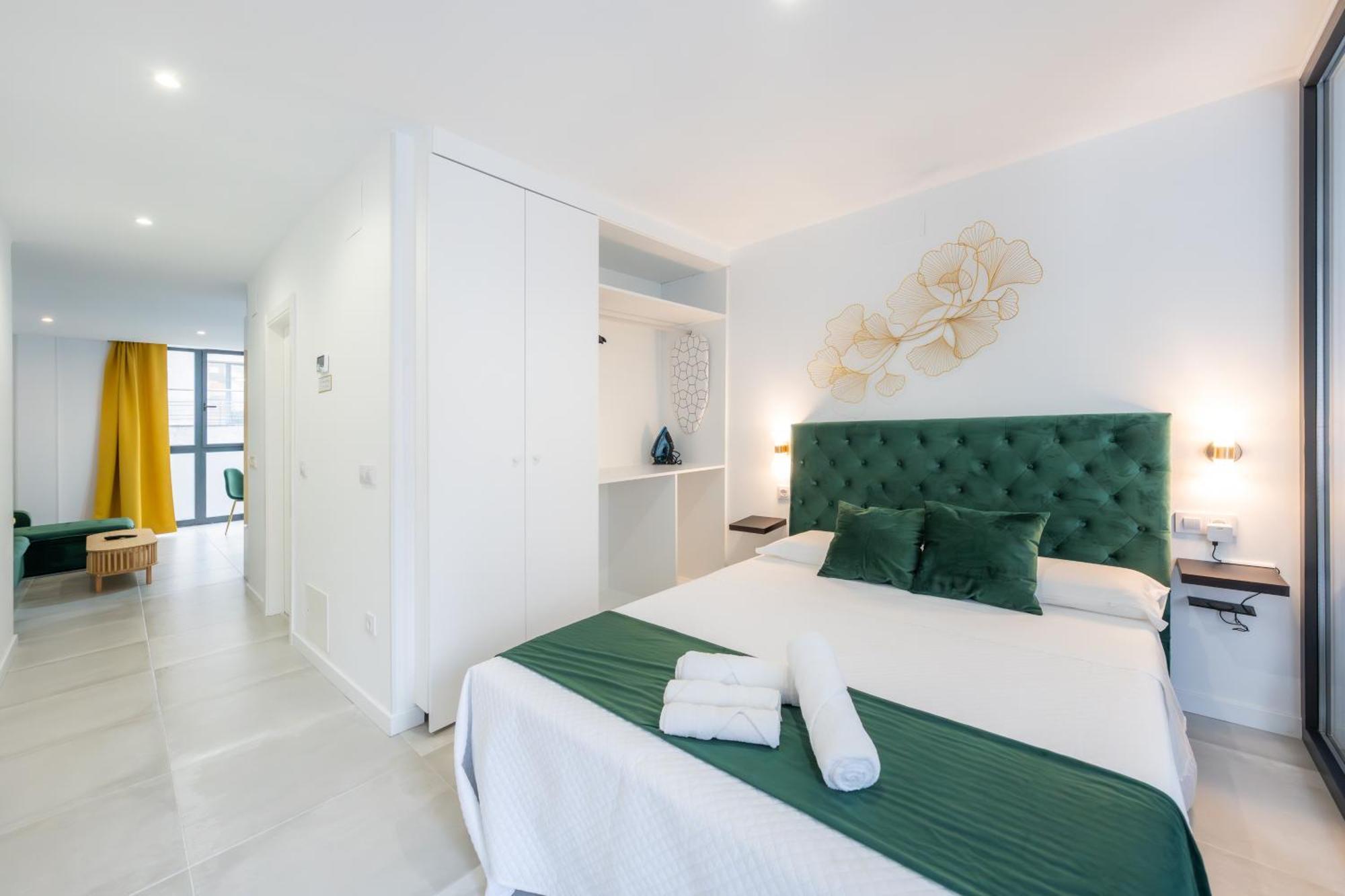Lemon Apartment & Hotels Bernabeu Madrid Exterior foto